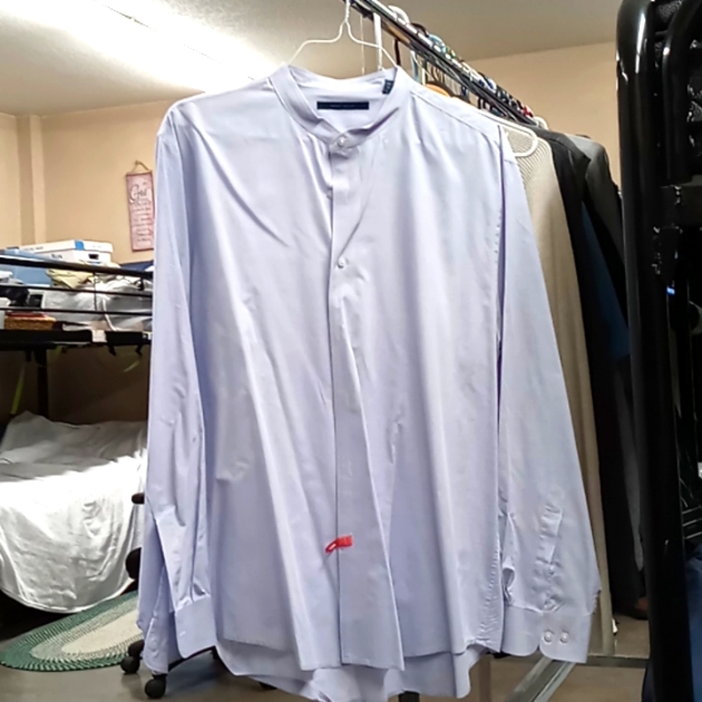 Perry Ellis long sleave no coller dress shirt